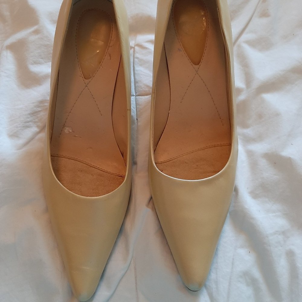 New Liz Claiborne Heels